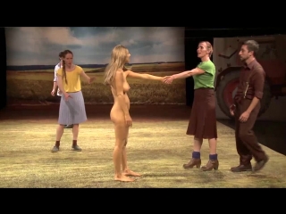 gold® doku ms schrittmacher naked actress in an avant-garde production